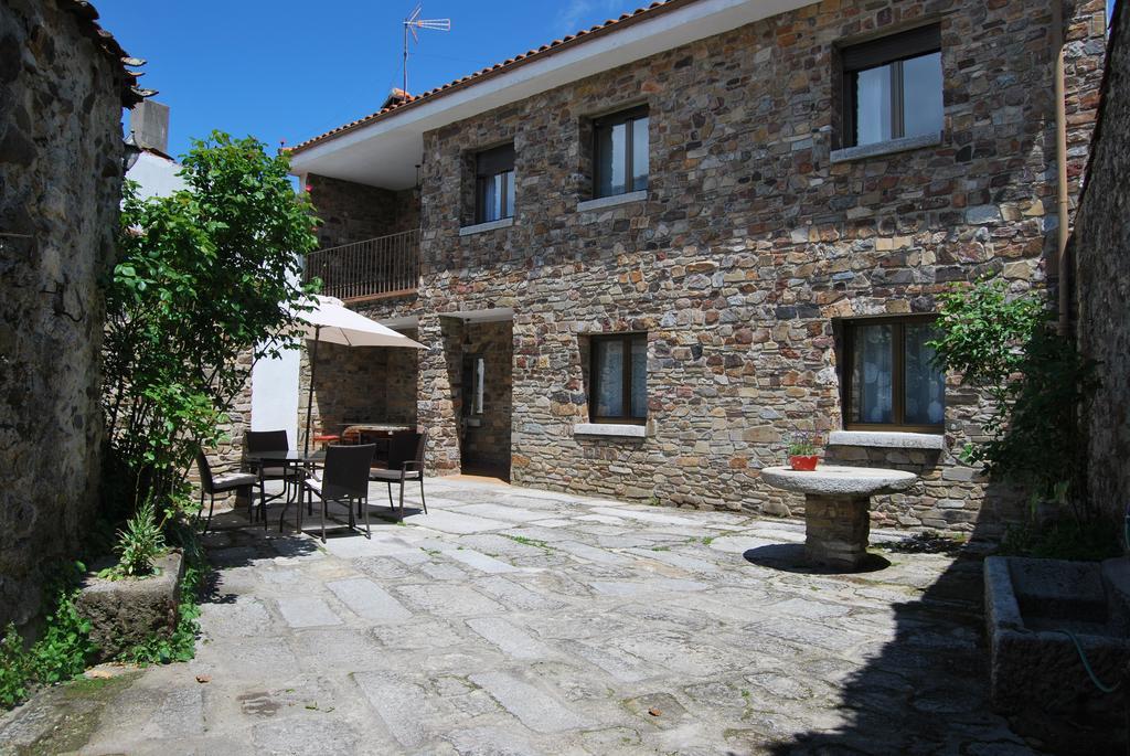 Casa Rural La Cuadraa Linares de Riofrío Buitenkant foto